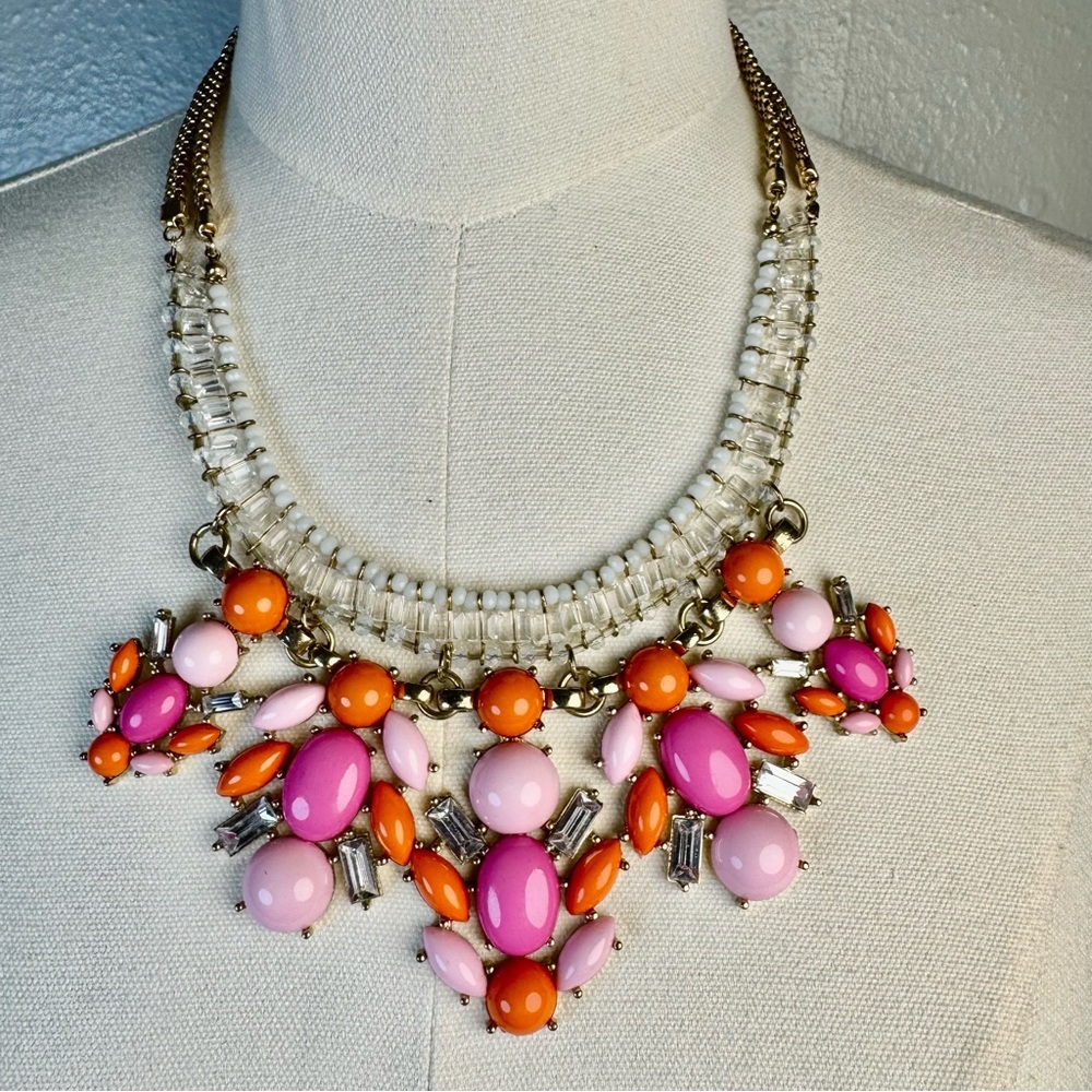 Multicolored Rhinestone and Resin Statement Bib Necklace Pink Orange White Gold - Picture 2 of 8
